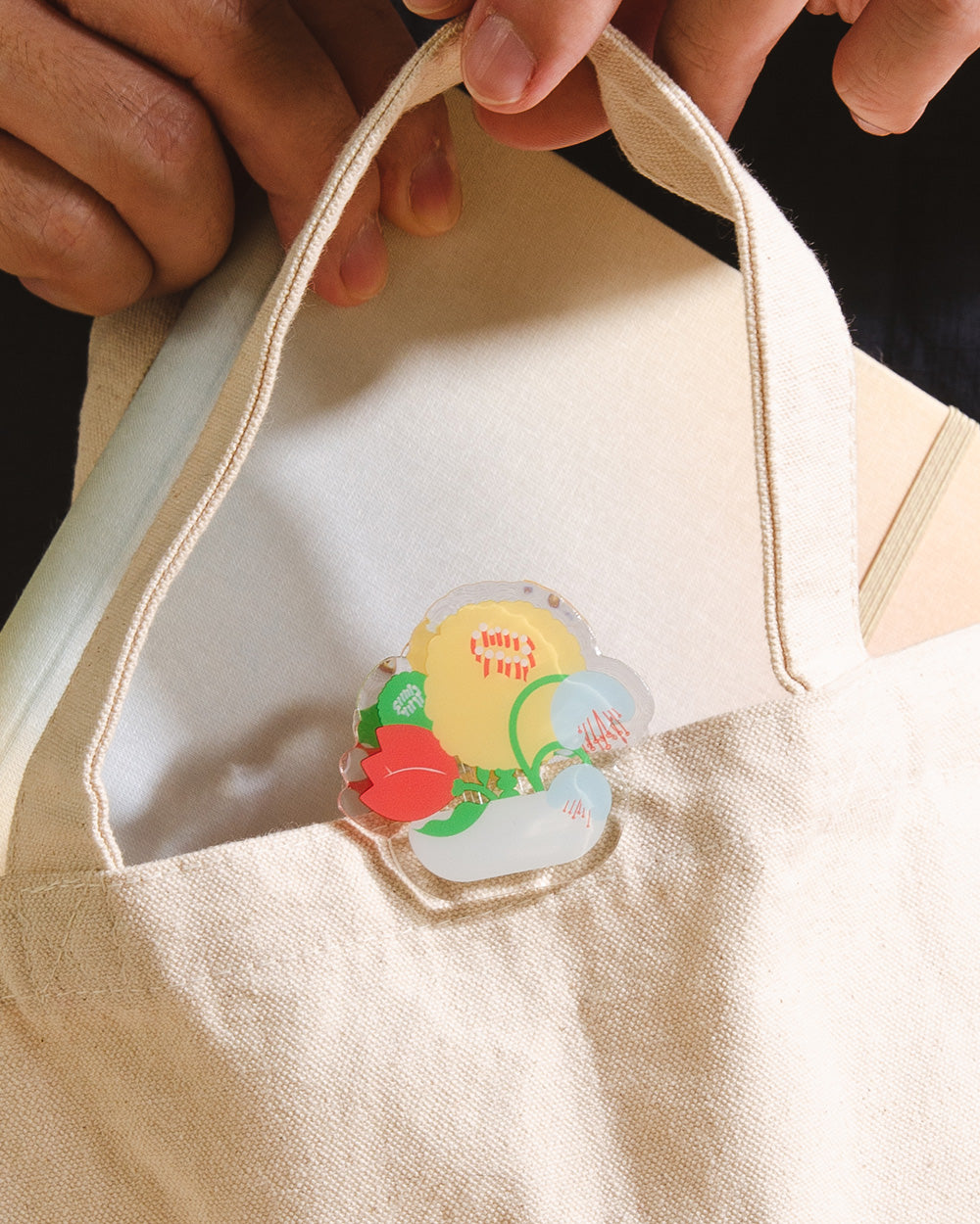 Flower Bucket Acrylic Clip